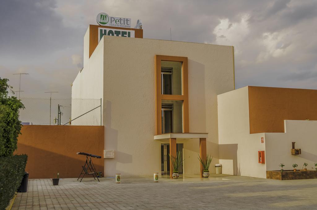 Hotel Petit Tehuacán Zewnętrze zdjęcie
